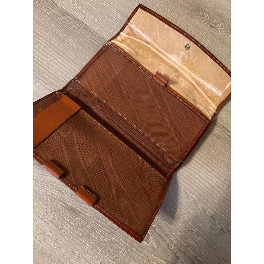 Vintage Dooney & Bourke All Weather Leather Trifold Kiss Lock Wallet Old Money - Picture 9 of 9